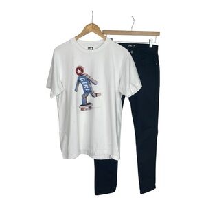 Uniqlo Girl Skateboard Graphic T-Shirt Short Sleeve M